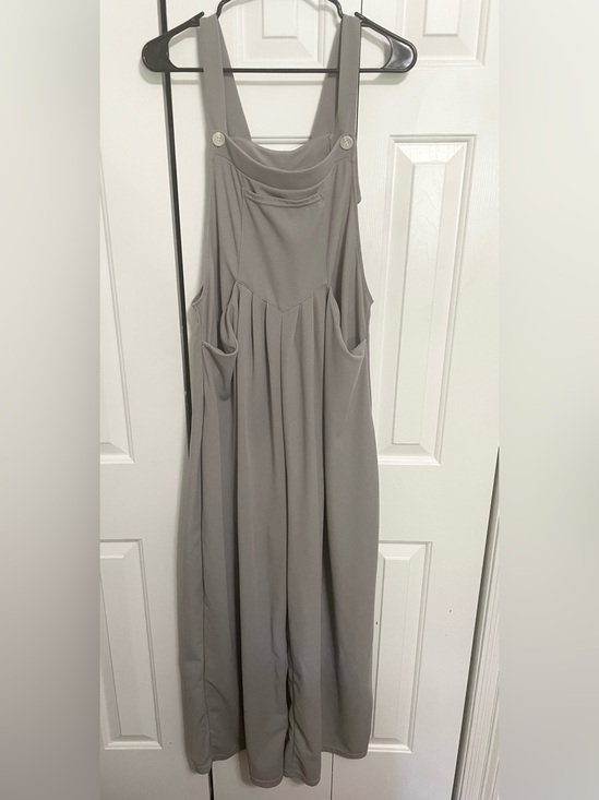 HALARA Pants - HALARA Sleeveless Jumpsuit in Light Gray with Pockets